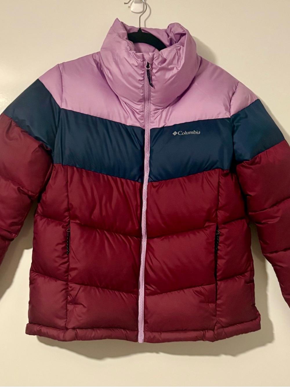 Columbia Puffect Women’s M Colorblock Puffer Jacket Pink Burgundy Blue